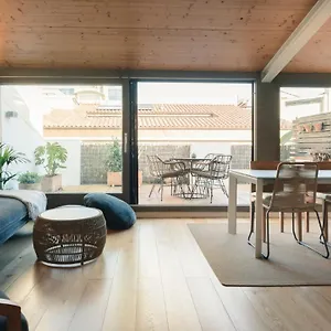 Apg Carrer Nou Atic Gerona